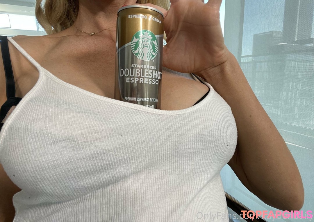 Foto desnuda filtrada de OnlyFans de Kayden Kross #242 Foto desnuda filtrada de OnlyFans de Kayden Kross #242