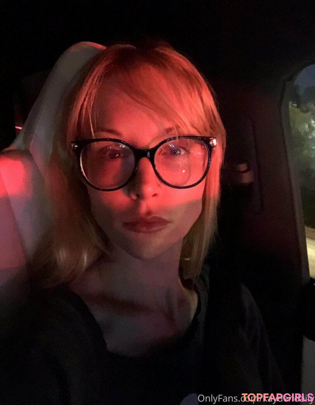 Foto desnuda filtrada de OnlyFans de Kayden Kross #290 Foto desnuda filtrada de OnlyFans de Kayden Kross #290