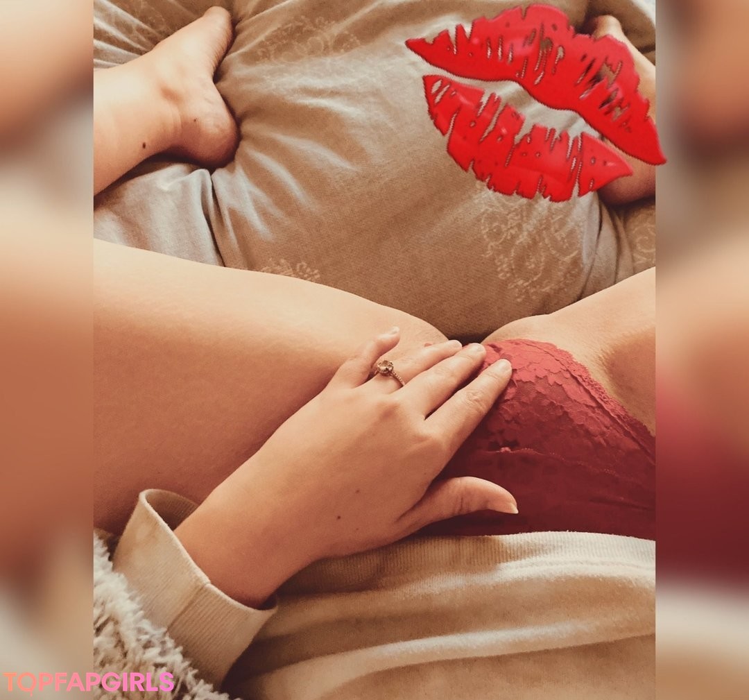 Foto desnuda filtrada de OnlyFans de Klover Kay #191 Foto desnuda filtrada de OnlyFans de Klover Kay #191