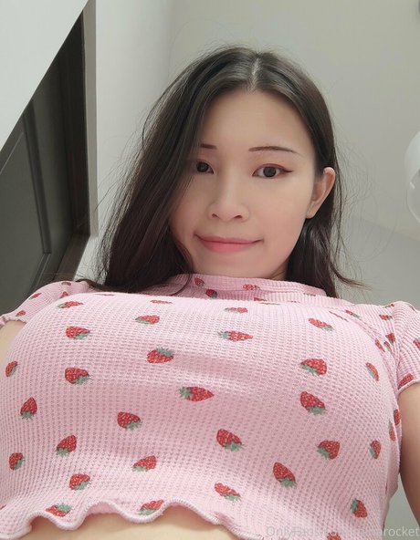 Foto desnuda filtrada de OnlyFans de Minarocket