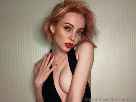 Simona Borb
