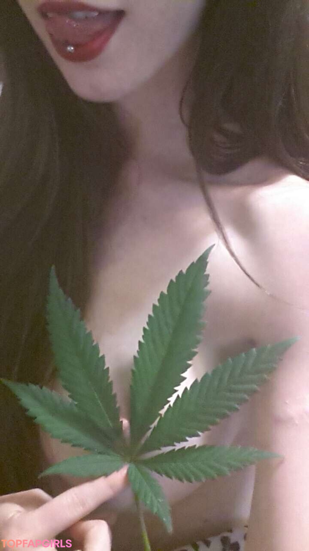 Foto desnuda filtrada de OnlyFans de Forest Nymph #6 Foto desnuda filtrada de OnlyFans de Forest Nymph #6