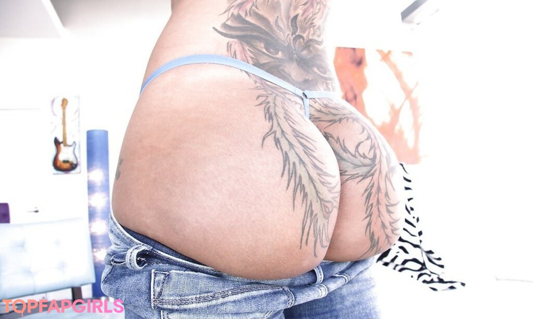 Foto desnuda filtrada de OnlyFans de Bella Bellz #2207 Foto desnuda filtrada de OnlyFans de Bella Bellz #2207