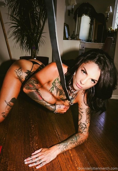 Bonnie Rotten