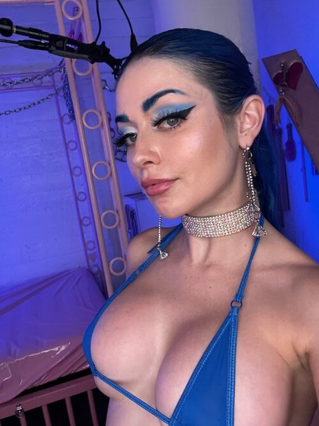 Jewelzblu