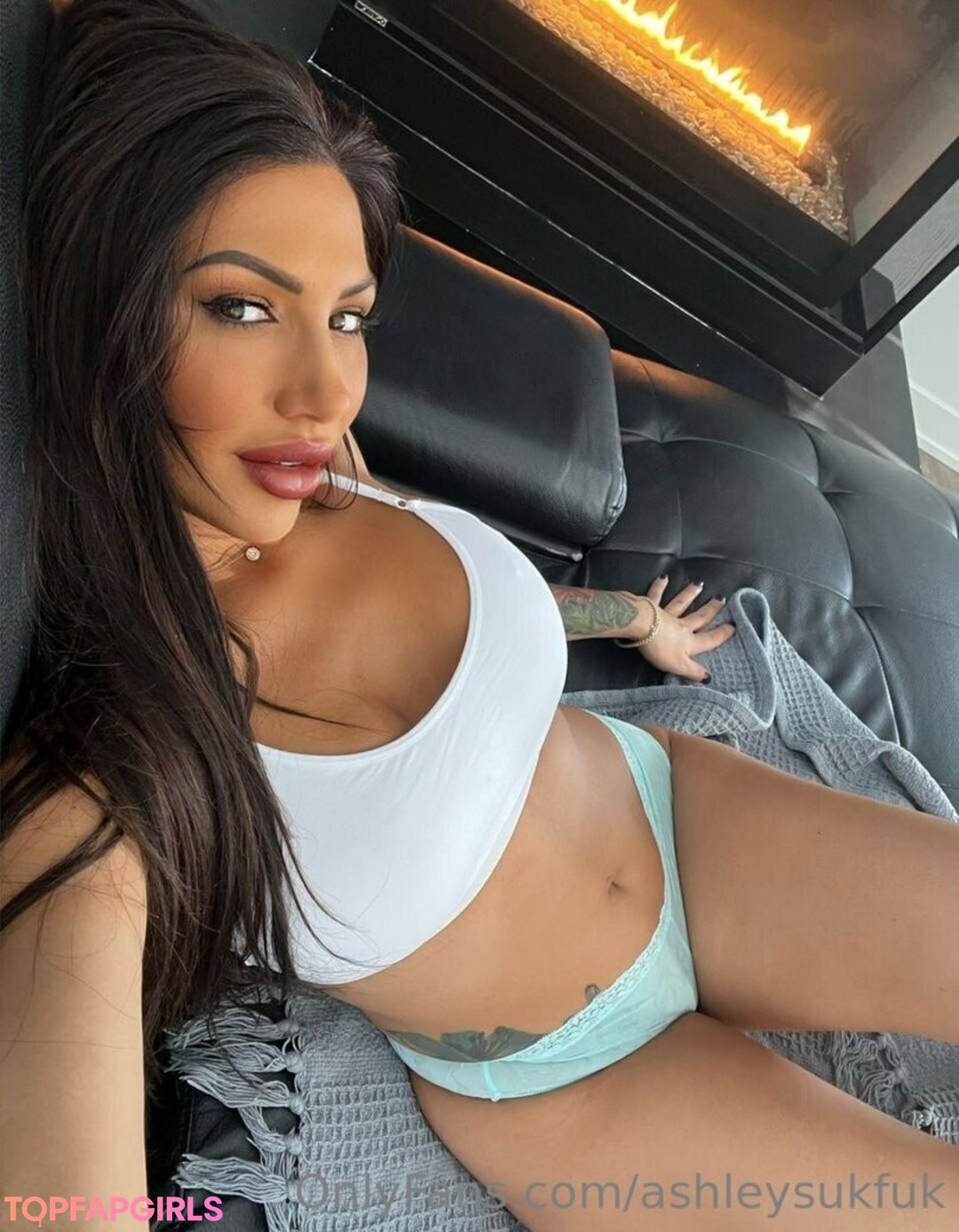Foto desnuda filtrada de OnlyFans de Ashley Suk Fuk #1077