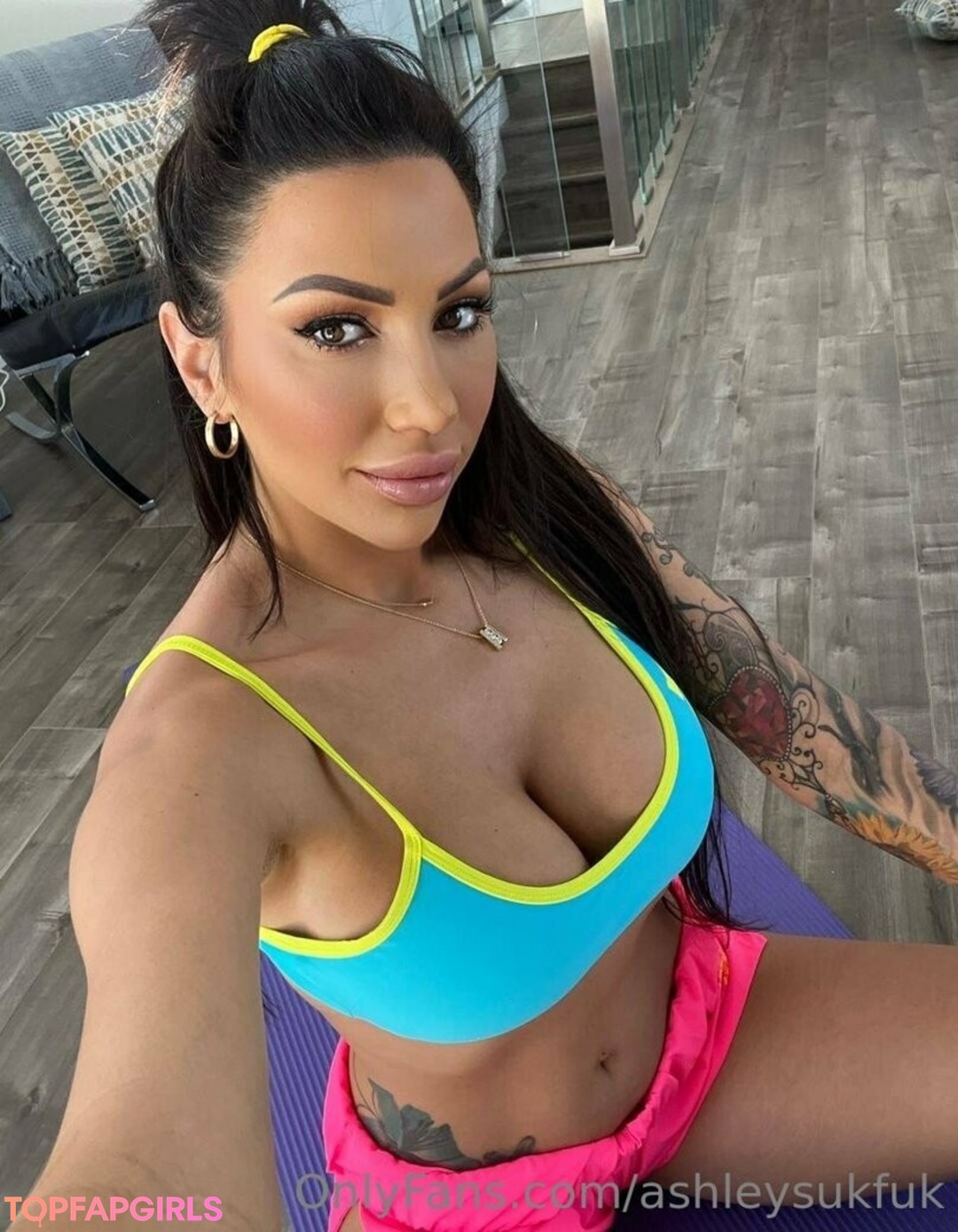Foto desnuda filtrada de OnlyFans de Ashley Suk Fuk #1111 Foto desnuda filtrada de OnlyFans de Ashley Suk Fuk #1111