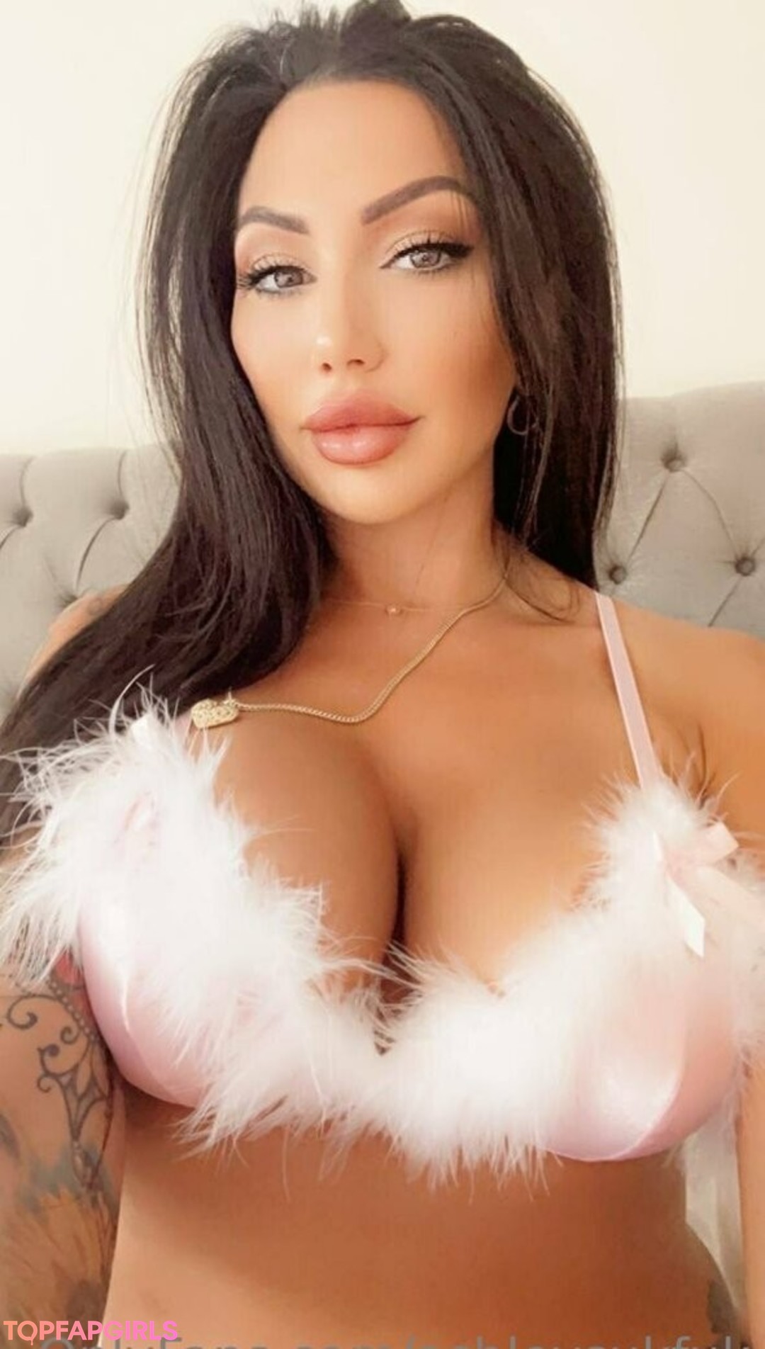 Foto desnuda filtrada de OnlyFans de Ashley Suk Fuk #191 Foto desnuda filtrada de OnlyFans de Ashley Suk Fuk #191