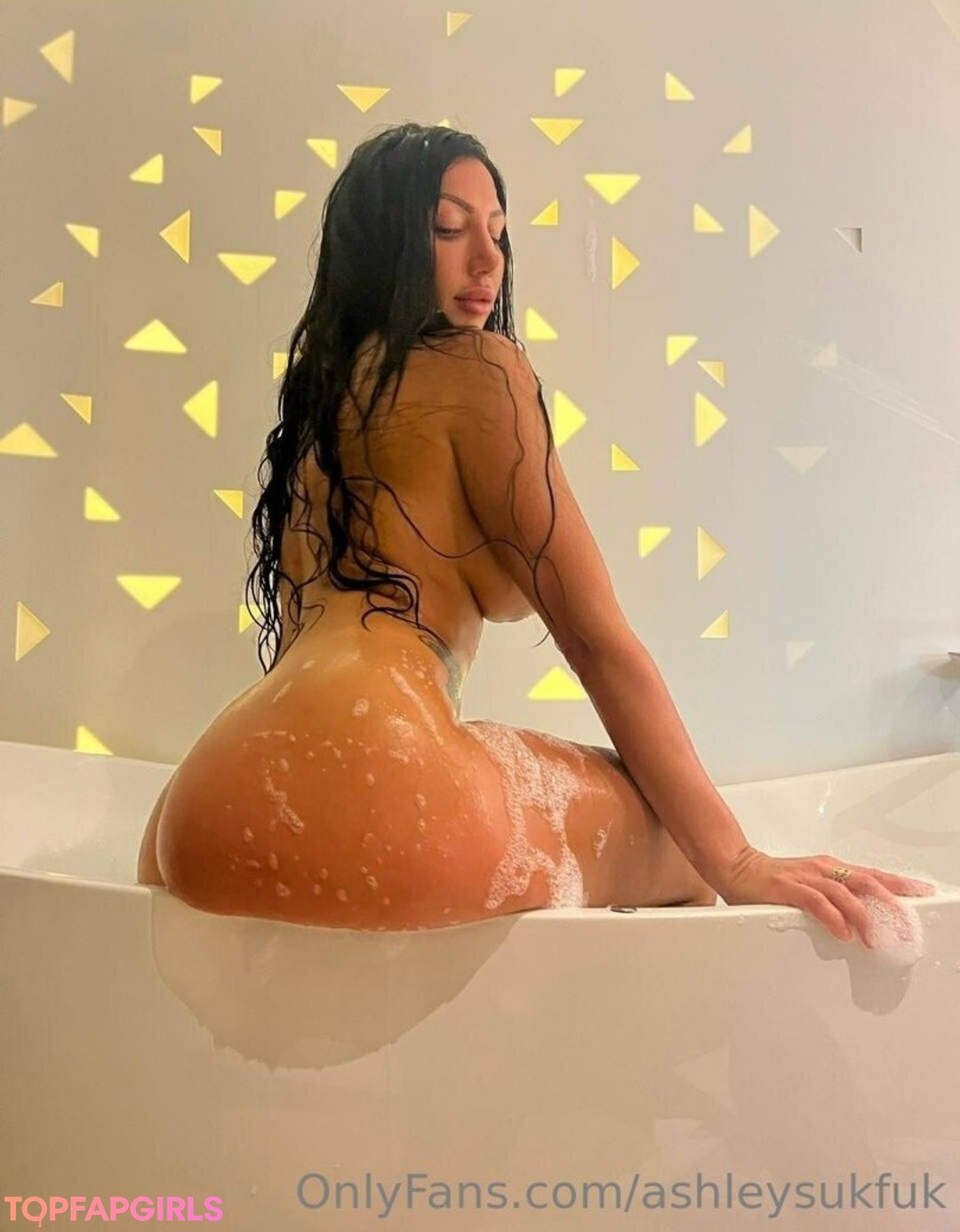 Foto desnuda filtrada de OnlyFans de Ashley Suk Fuk #696 Foto desnuda filtrada de OnlyFans de Ashley Suk Fuk #696