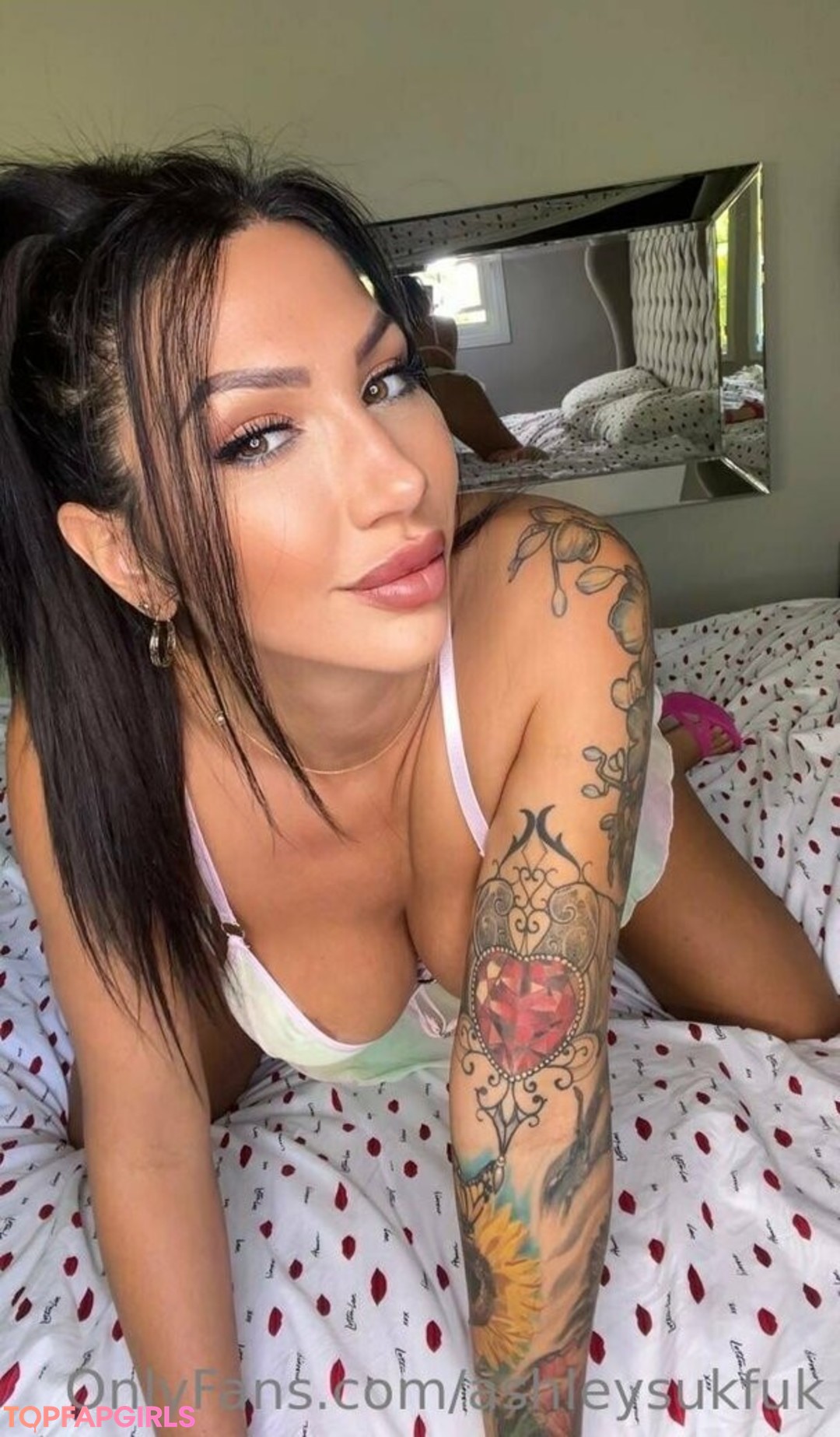 Foto desnuda filtrada de OnlyFans de Ashley Suk Fuk #971 Foto desnuda filtrada de OnlyFans de Ashley Suk Fuk #971