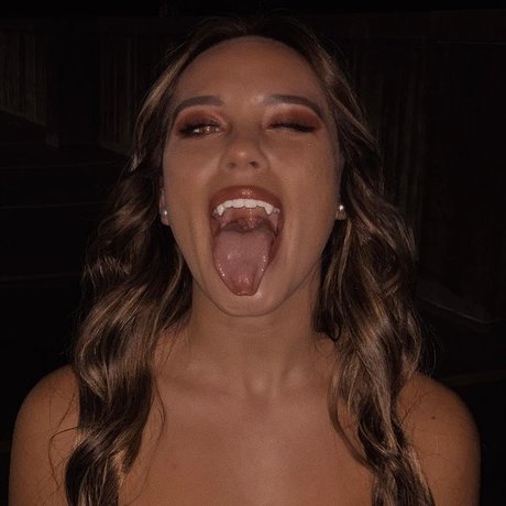 Foto desnuda filtrada de OnlyFans de Alexia Steade