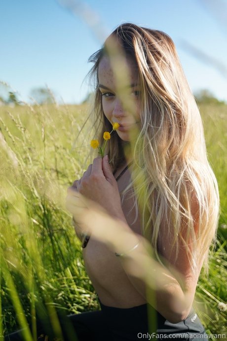 Foto desnuda filtrada de OnlyFans de Naomi Swann