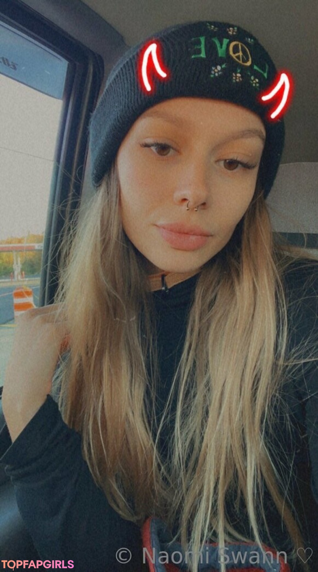 Foto desnuda filtrada de OnlyFans de Naomi Swann #284 Foto desnuda filtrada de OnlyFans de Naomi Swann #284