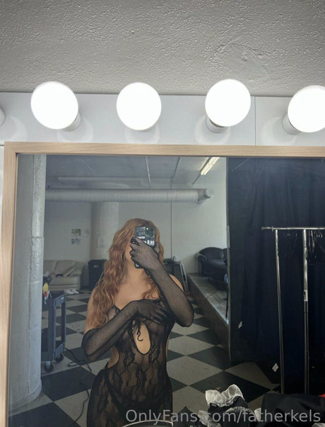 Foto desnuda filtrada de OnlyFans de Kelsey Calemine