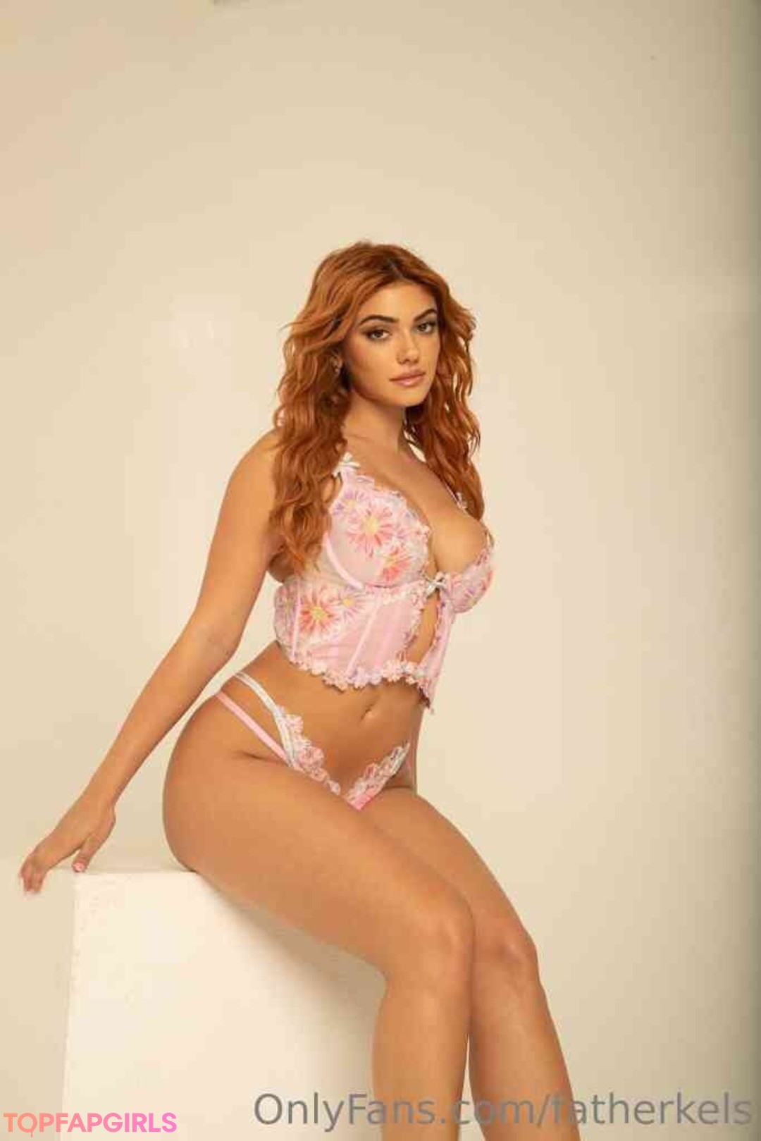 Foto desnuda filtrada de OnlyFans de Kelsey Calemine #30 Foto desnuda filtrada de OnlyFans de Kelsey Calemine #30