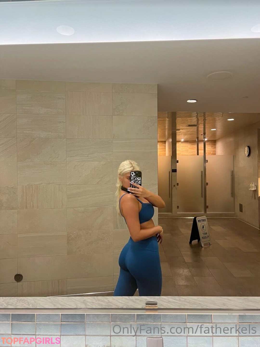 Foto desnuda filtrada de OnlyFans de Kelsey Calemine #341 Foto desnuda filtrada de OnlyFans de Kelsey Calemine #341
