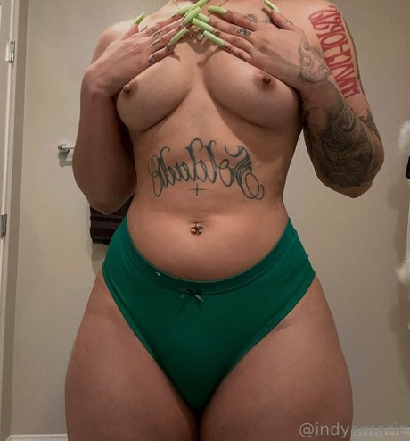 Foto desnuda filtrada de OnlyFans de Indyamarie