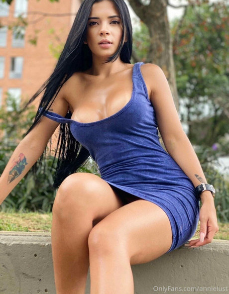Annie Lust