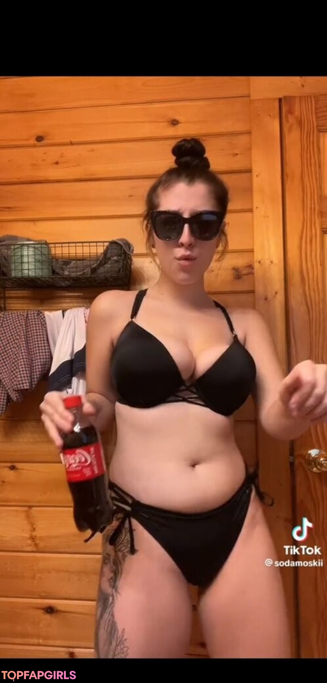 Foto desnuda filtrada de OnlyFans de Sodamoskii #196 Foto desnuda filtrada de OnlyFans de Sodamoskii #196