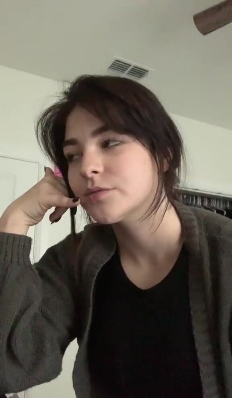 Riley F