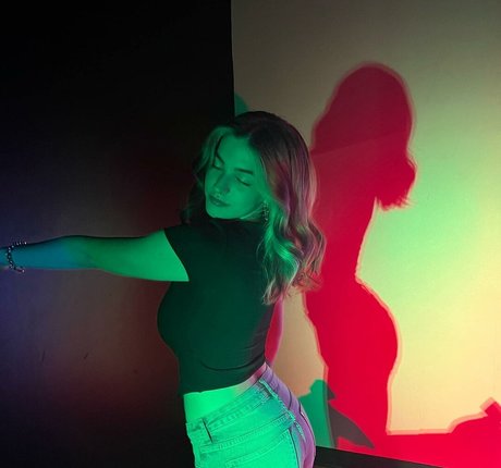 Riley F