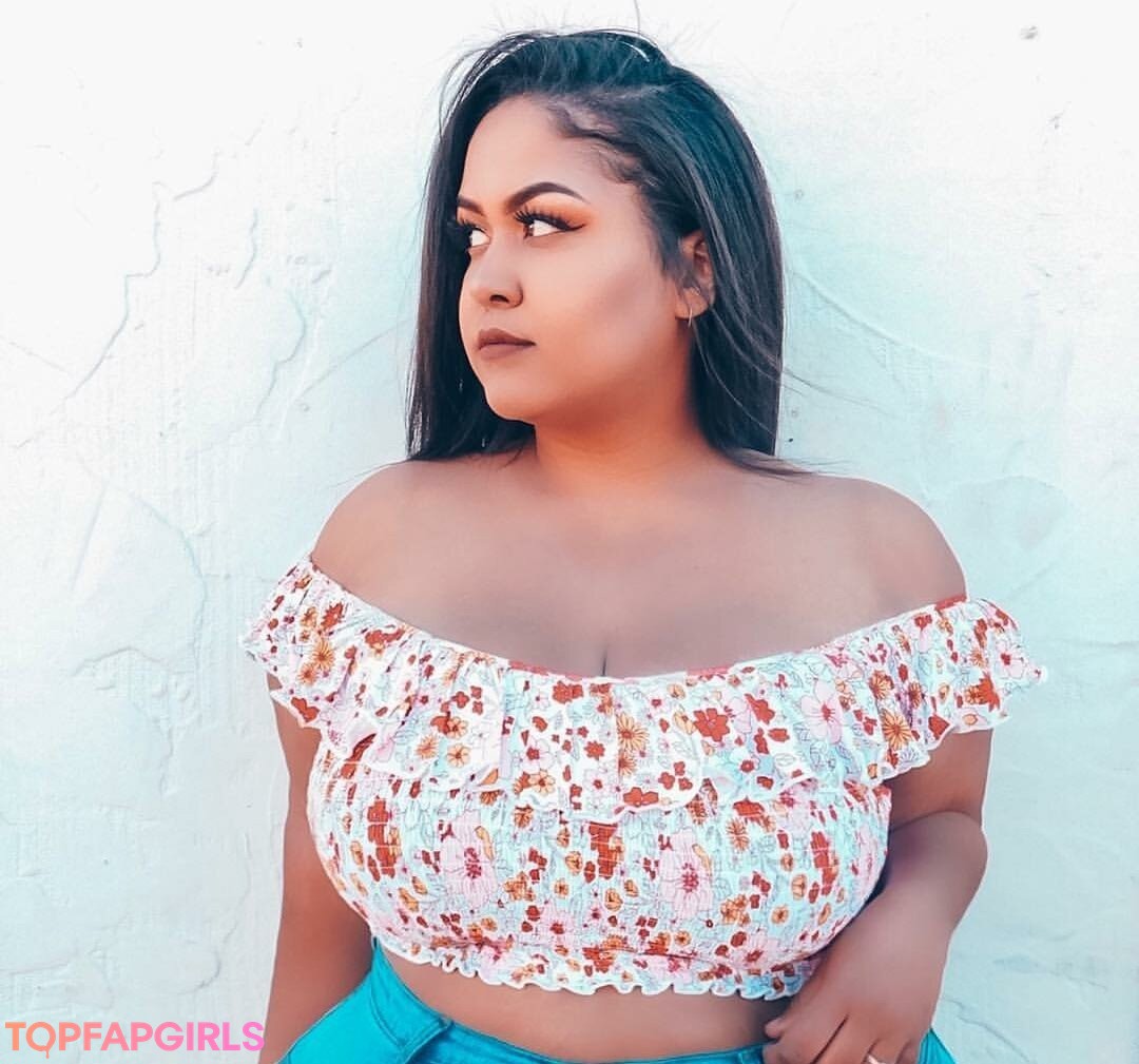 Foto desnuda filtrada de OnlyFans de Uilanibabe #29 Foto desnuda filtrada de OnlyFans de Uilanibabe #29