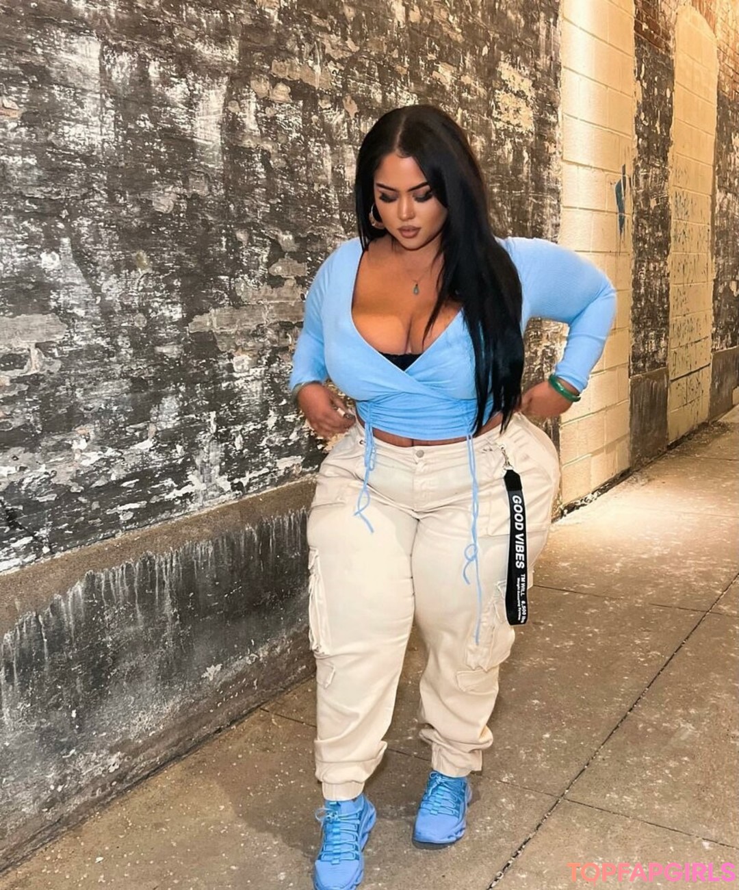 Foto desnuda filtrada de OnlyFans de Uilanibabe #99 Foto desnuda filtrada de OnlyFans de Uilanibabe #99