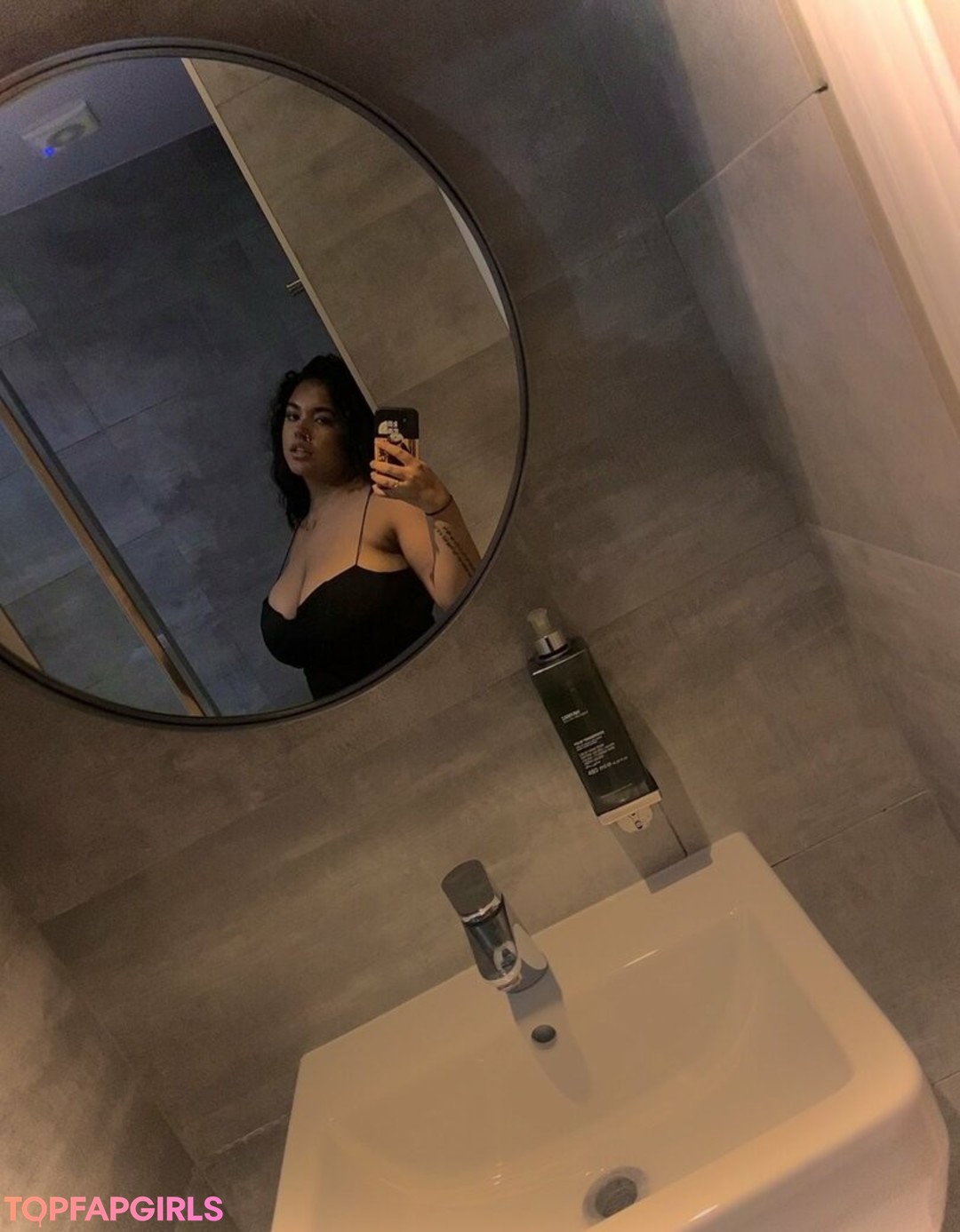 Foto desnuda filtrada de OnlyFans de Boa Hancock #57 Foto desnuda filtrada de OnlyFans de Boa Hancock #57