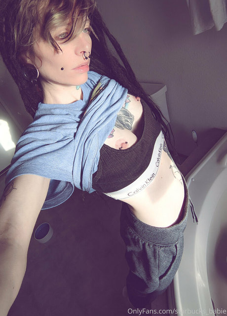 Starbucks_babie