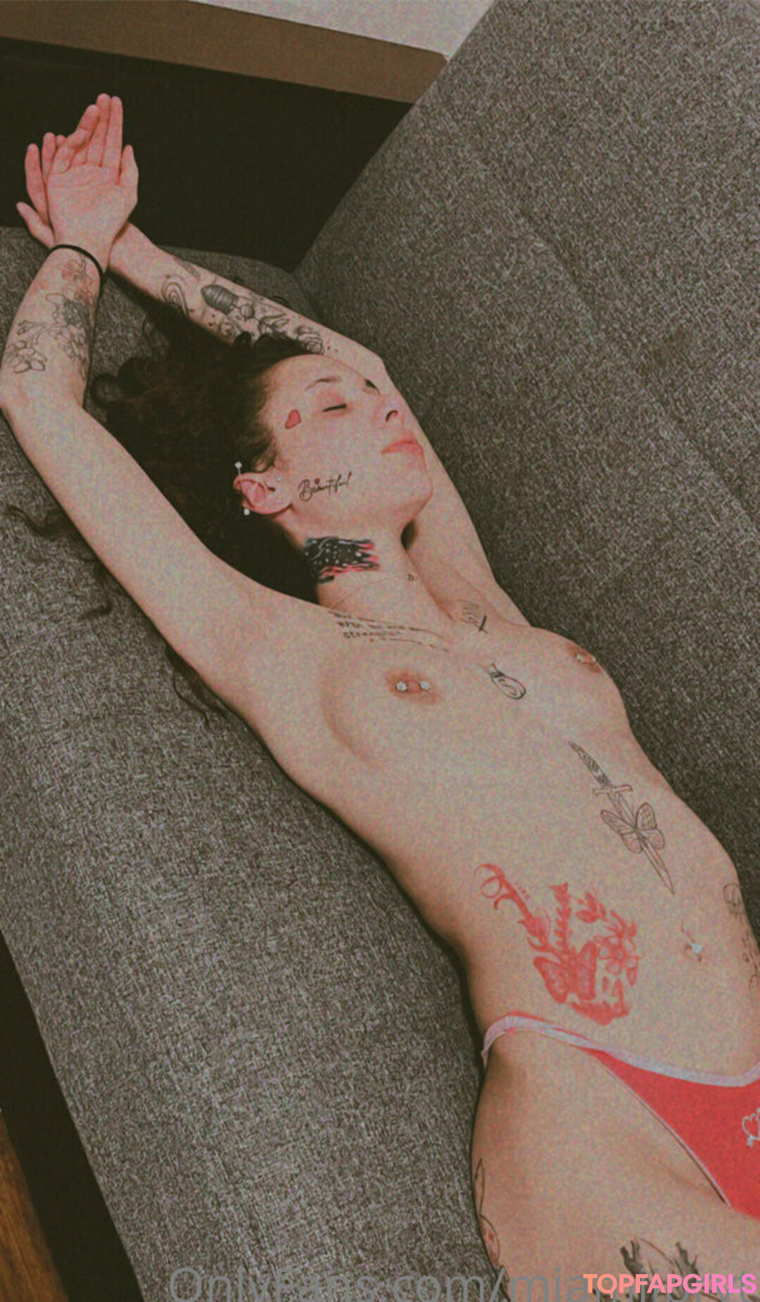 Foto desnuda filtrada de OnlyFans de Miamiiprvt #63 Foto desnuda filtrada de OnlyFans de Miamiiprvt #63