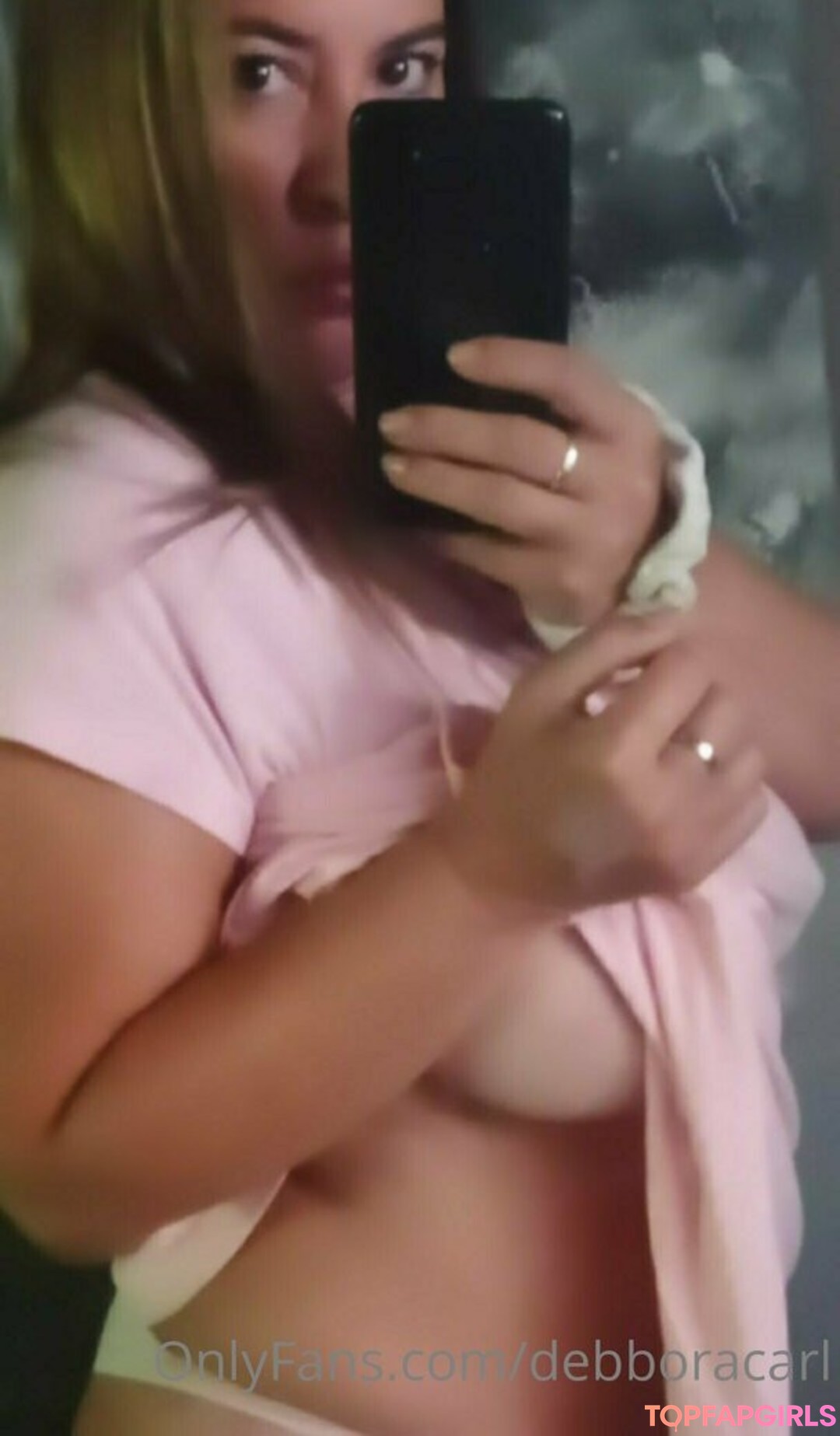 Foto desnuda filtrada de OnlyFans de Debboracarl #98 Foto desnuda filtrada de OnlyFans de Debboracarl #98