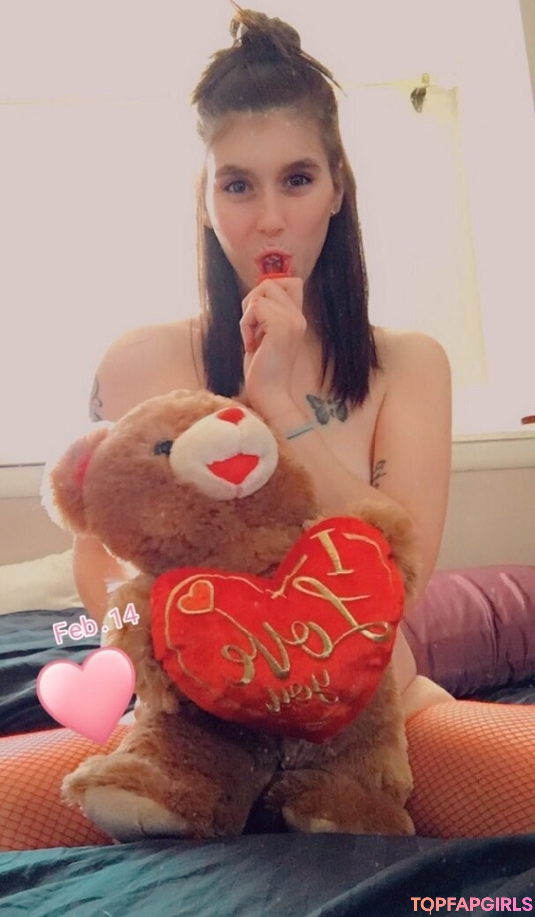 Foto desnuda filtrada de OnlyFans de Prettypixie113 #16 Foto desnuda filtrada de OnlyFans de Prettypixie113 #16