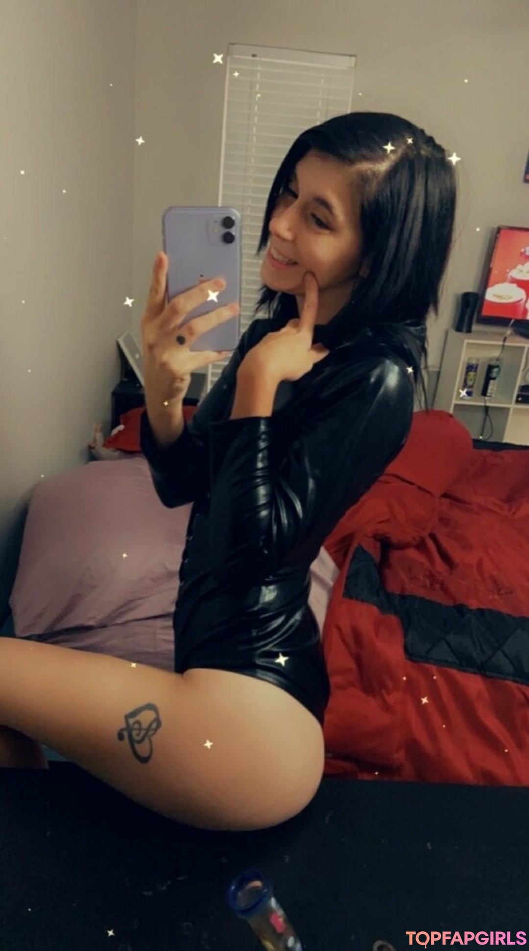 Foto desnuda filtrada de OnlyFans de Prettypixie113 #29 Foto desnuda filtrada de OnlyFans de Prettypixie113 #29