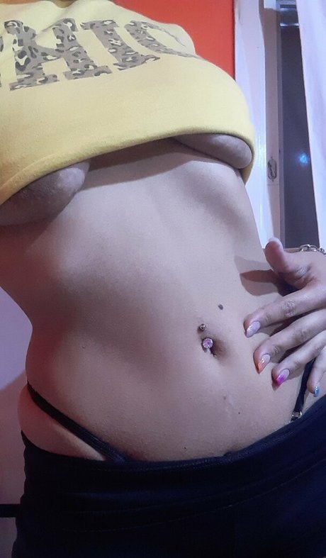Foto desnuda filtrada de OnlyFans de Brunettesexyy