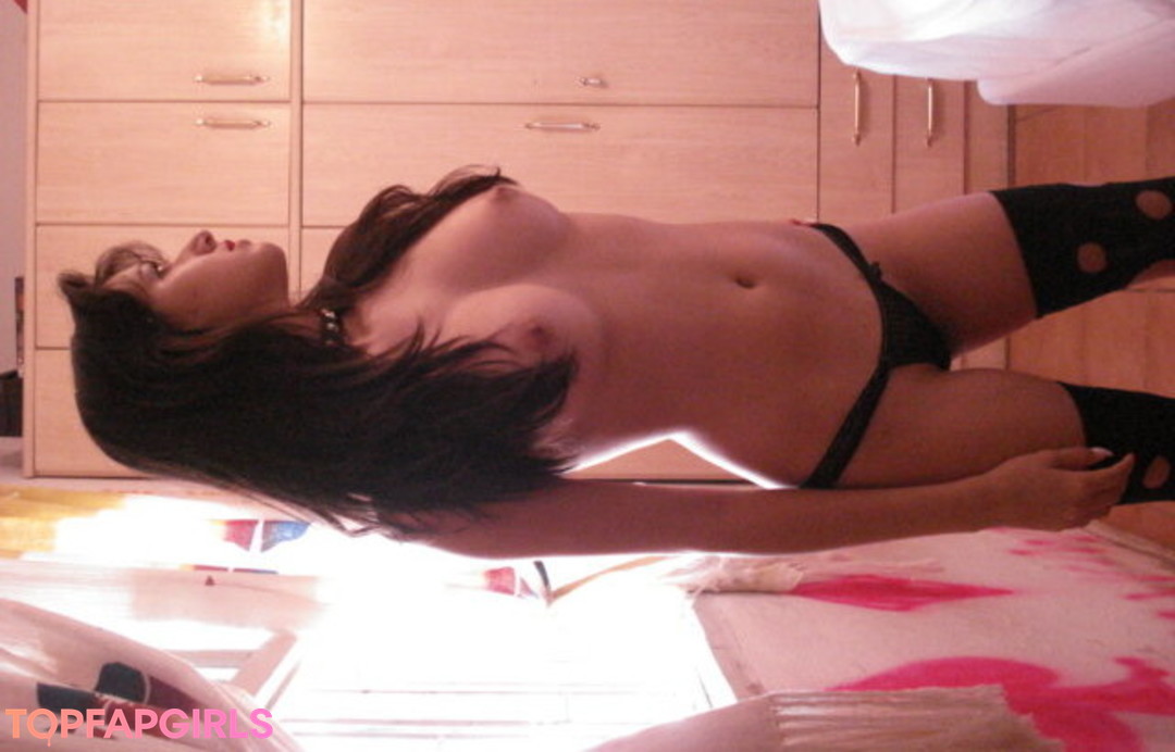 Foto desnuda filtrada de OnlyFans de Ririko Kokoro #48 Foto desnuda filtrada de OnlyFans de Ririko Kokoro #48