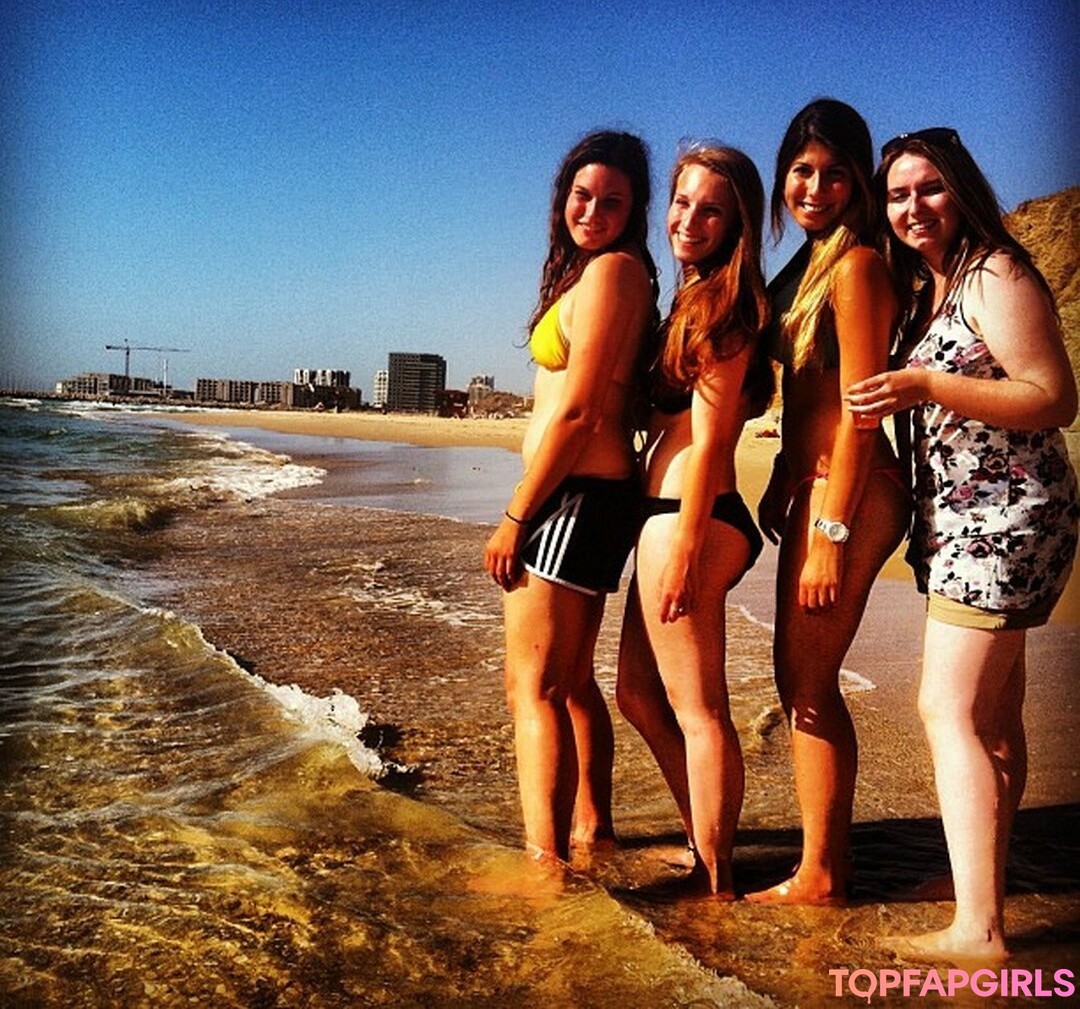 Foto desnuda filtrada de OnlyFans de Daniella Yallouz #43 Foto desnuda filtrada de OnlyFans de Daniella Yallouz #43