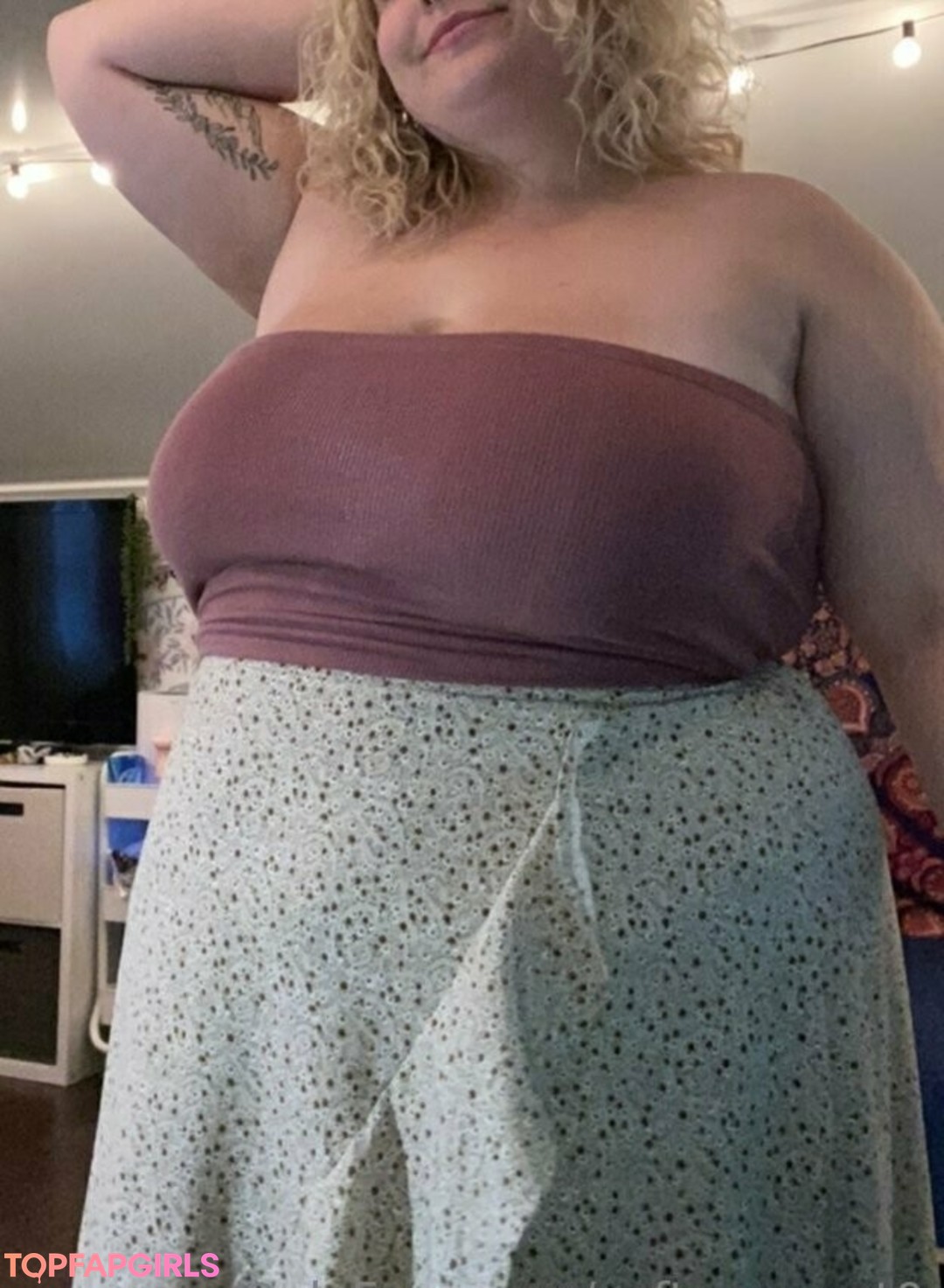 Foto desnuda filtrada de OnlyFans de Softnsweeet0 #131 Foto desnuda filtrada de OnlyFans de Softnsweeet0 #131