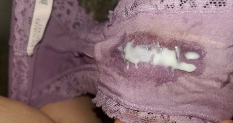 Foto desnuda filtrada de OnlyFans de Cuckoldingcouplefree