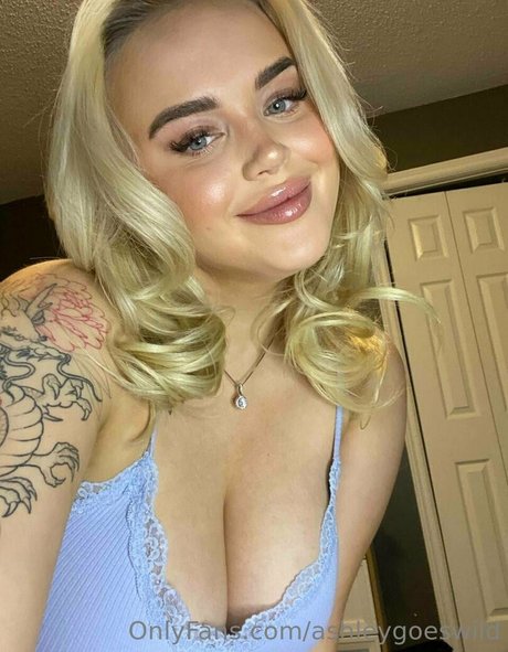 Foto desnuda filtrada de OnlyFans de Ashleygoeswild