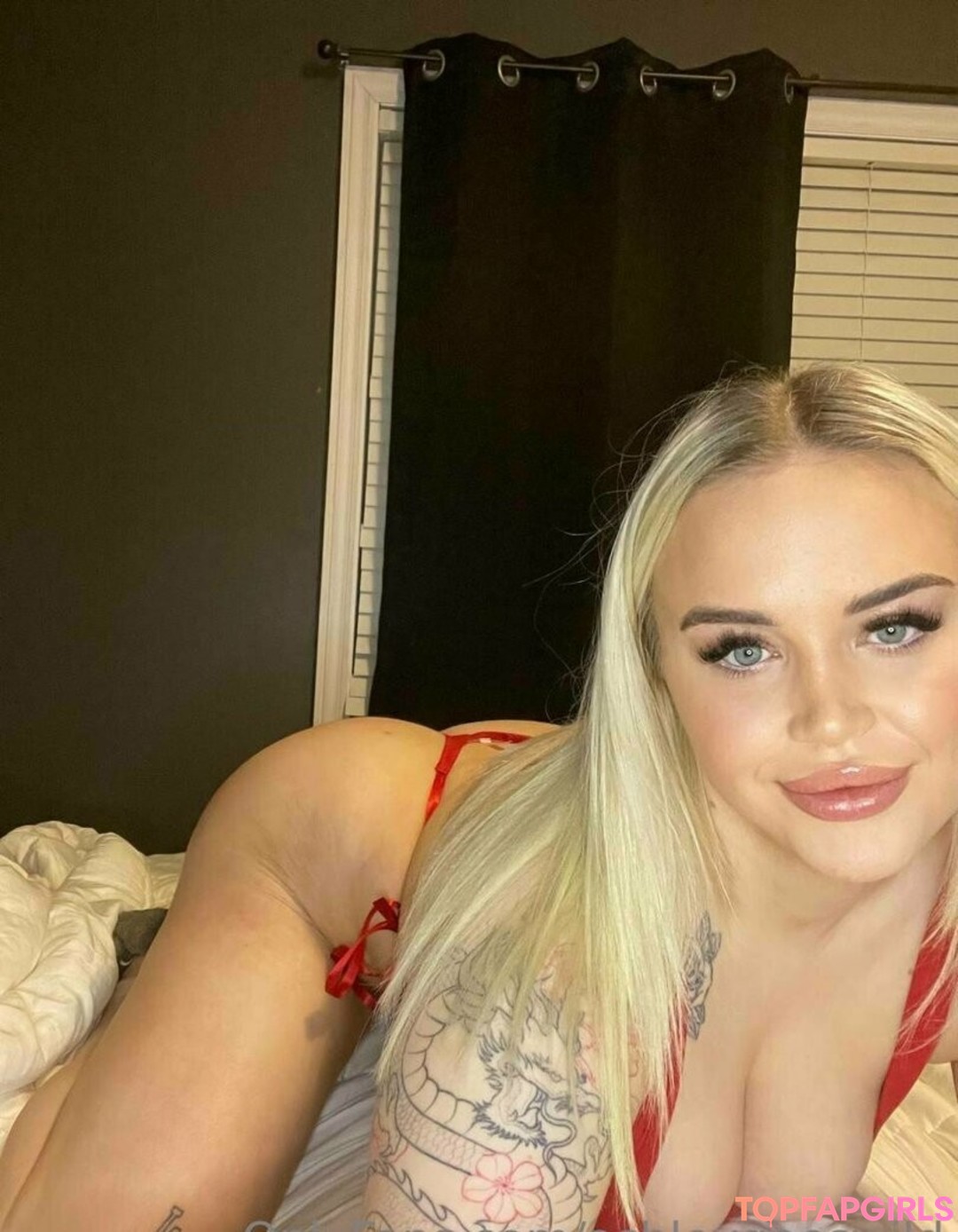 Foto desnuda filtrada de OnlyFans de Ashleygoeswild #30 Foto desnuda filtrada de OnlyFans de Ashleygoeswild #30
