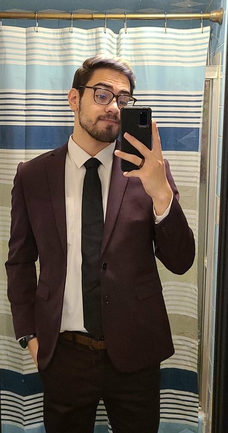 Tragicgaynerd