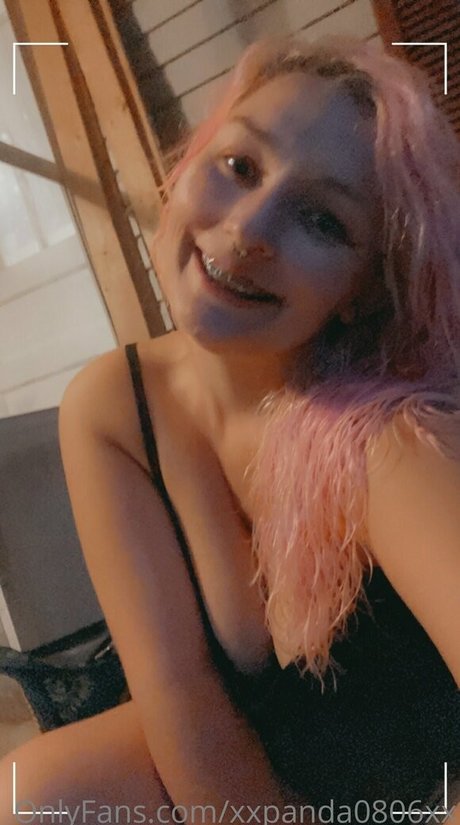 Foto desnuda filtrada de OnlyFans de Xxpanda0806xx