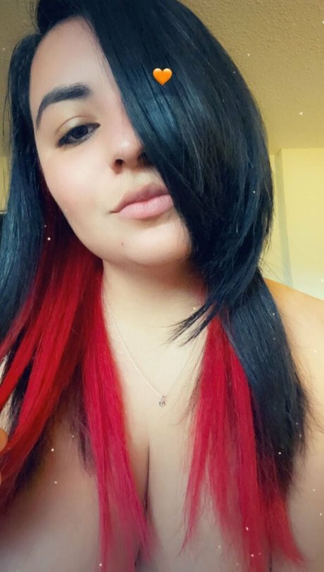 Foto desnuda filtrada de OnlyFans de Butterflywteeth