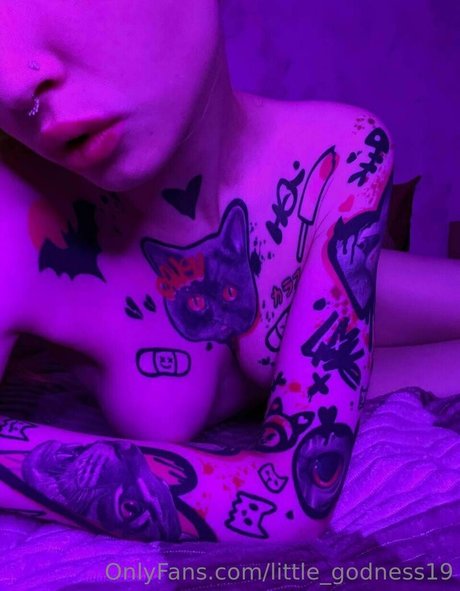 Ashly696969