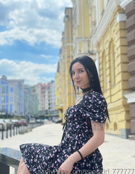 Angelina_crystal