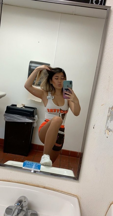 Foto desnuda filtrada de OnlyFans de Skyewrld
