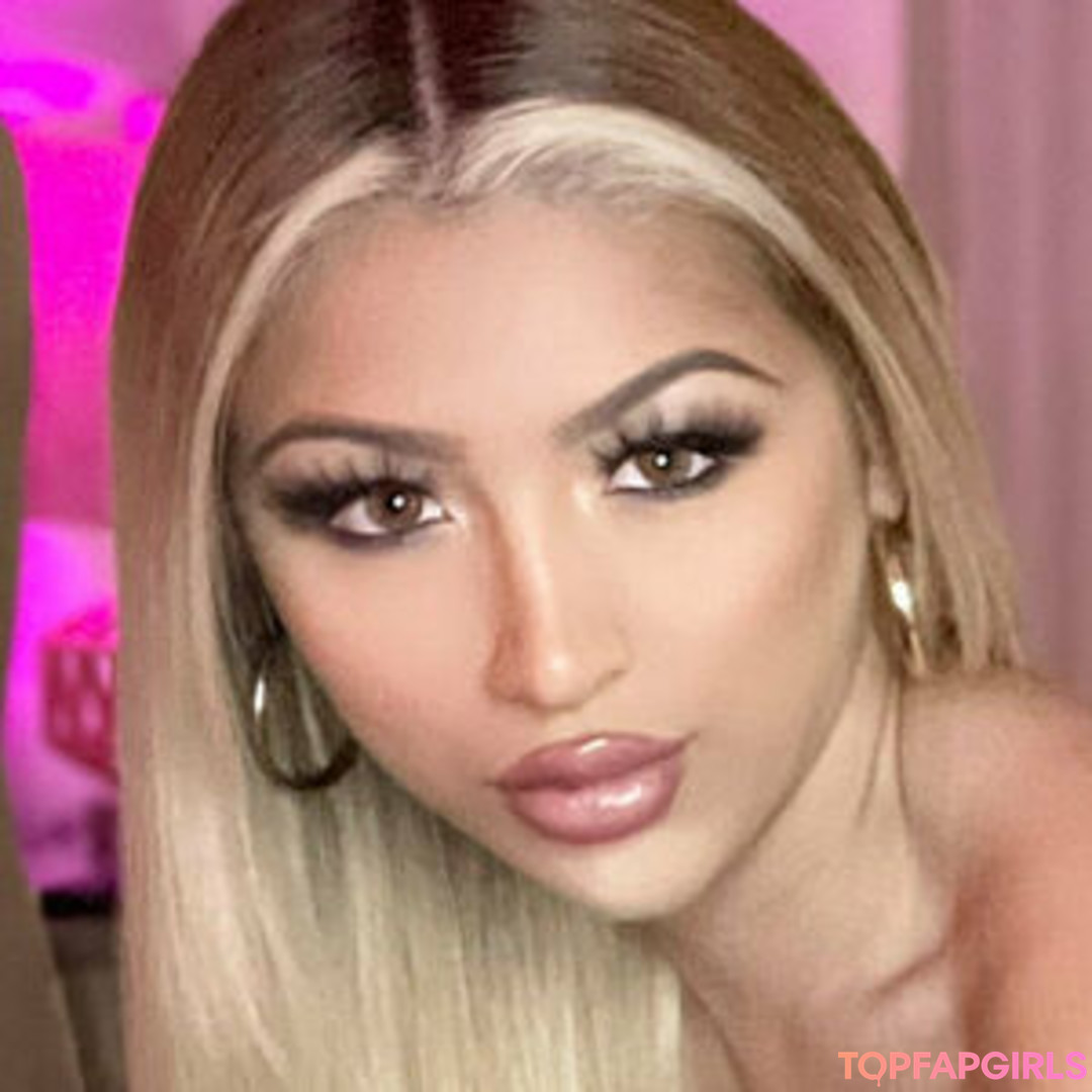 Foto desnuda filtrada de OnlyFans de Elena Genevinne #61 Foto desnuda filtrada de OnlyFans de Elena Genevinne #61