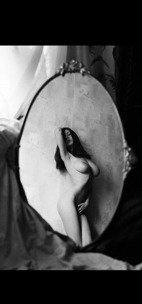 Foto desnuda filtrada de OnlyFans de Sweet Candy