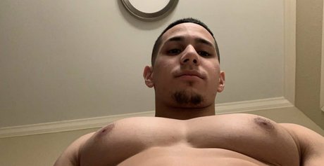 Foto desnuda filtrada de OnlyFans de Ozjoestar