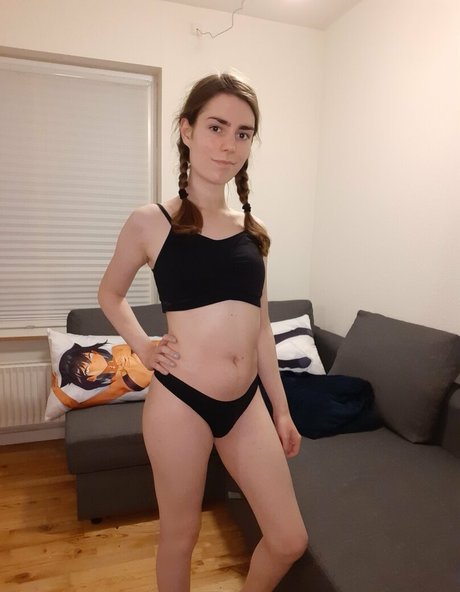 Foto desnuda filtrada de OnlyFans de Dovelark